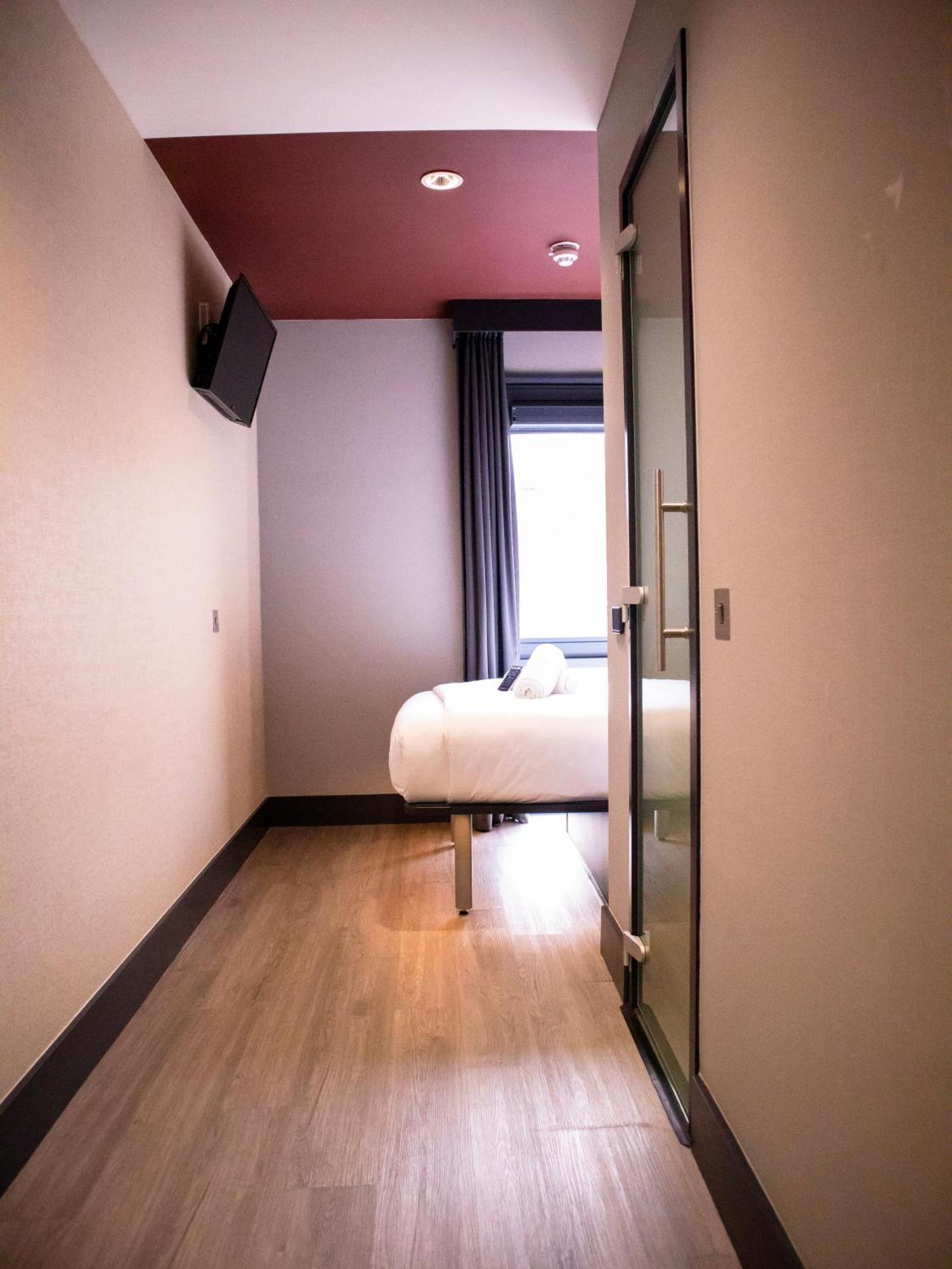Easyhotel 都柏林 外观 照片